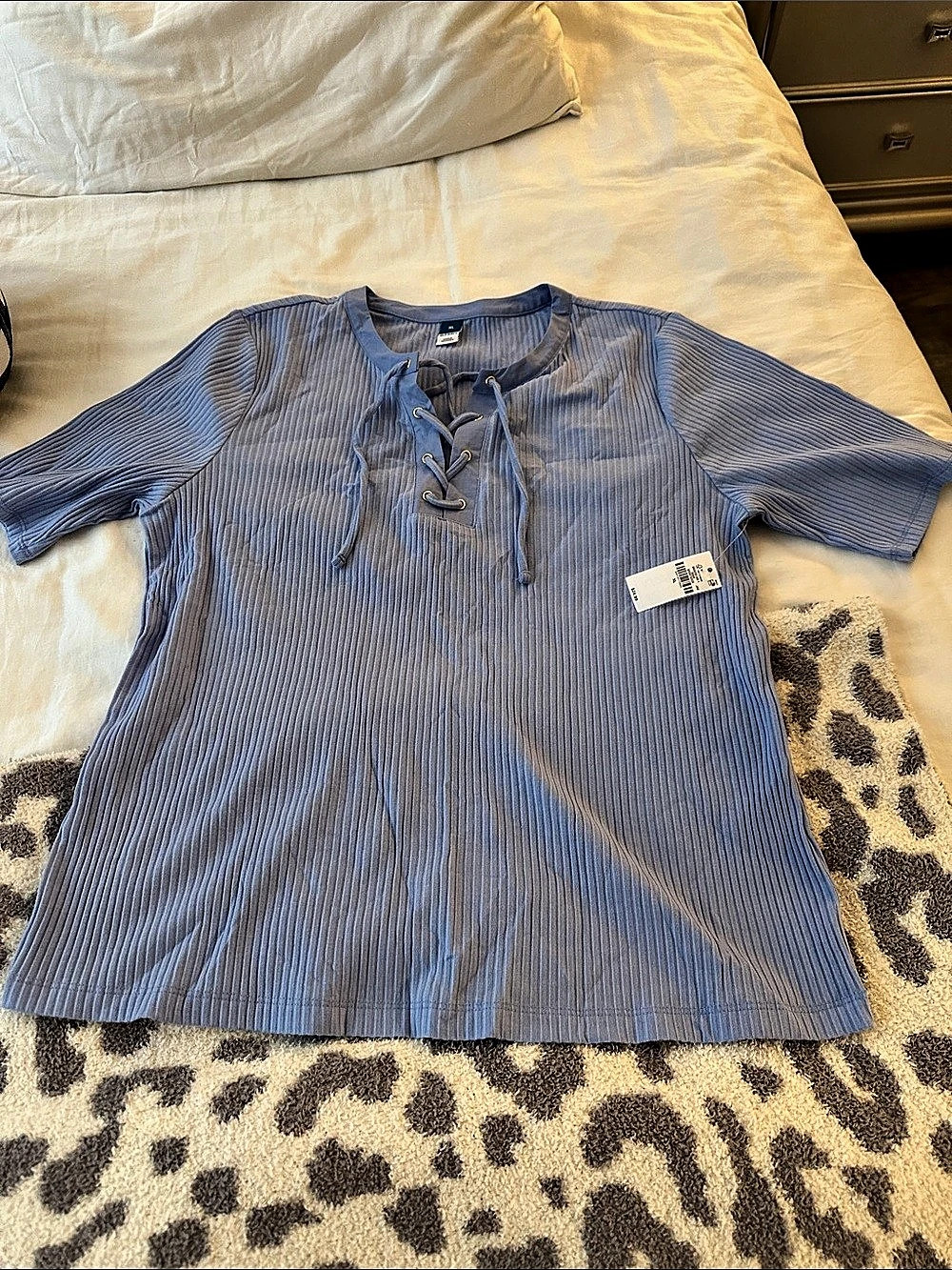 Old Navy Striped Lace-Up Top in Blue XL NWT